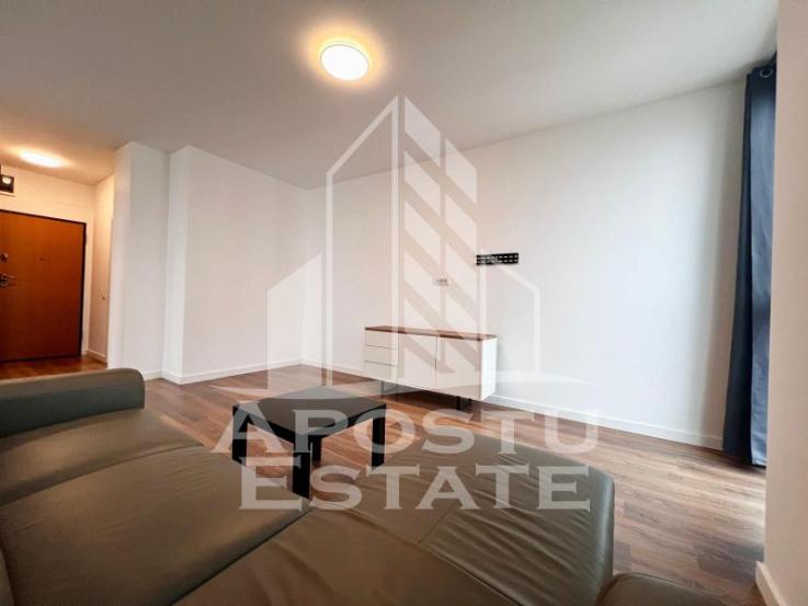 Apartament 2 camere, centrala proprie, loc de parcare, Torontalului