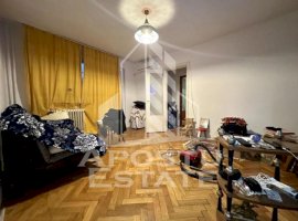 Apartament cu 4 camere, etajul 2, zona Sagului