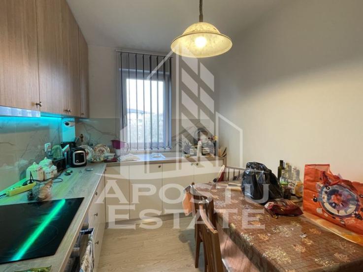 Apartament cu doua camere etajul 1