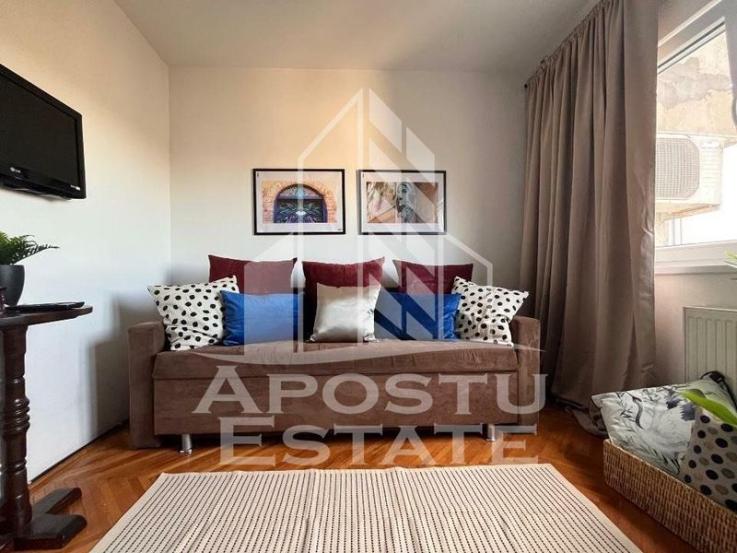 Apartament 3 camere, centrala proprie, zona Circumvalatiunii