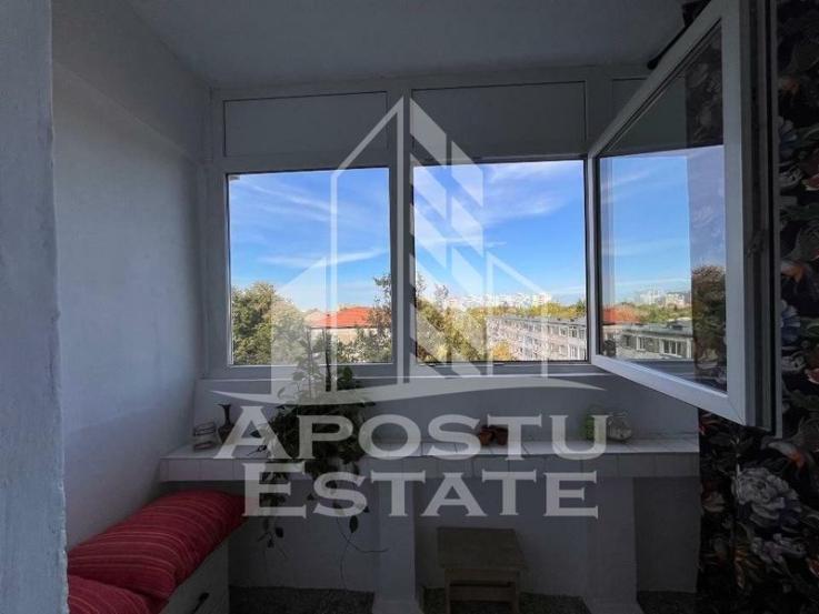 Apartament 3 camere, centrala proprie, zona Circumvalatiunii