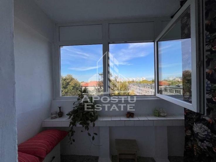 Apartament 3 camere, centrala proprie, zona Circumvalatiunii