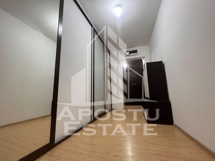 Apartament cu 2 camere, etajul 1, zona Complexul Studentesc