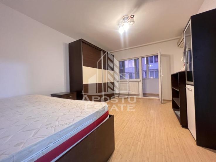 Apartament cu 2 camere, etajul 1, zona Complexul Studentesc