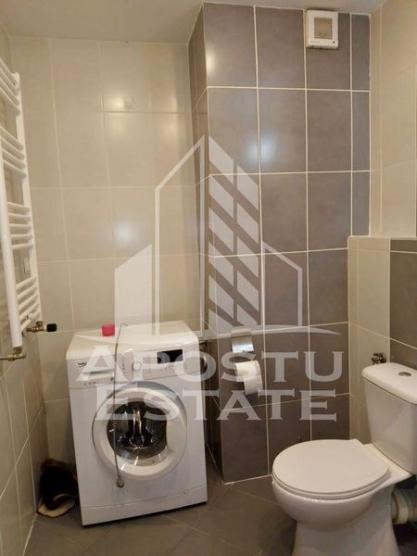 Apartament cu 2 camere, centrala proprie, loc de parcare, Uranus Plaza