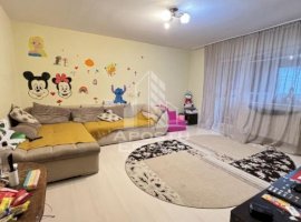 Apartament cu 3 camere, garaj si boxa, centrala proprie, Dambovita