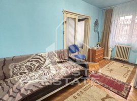 Apartament 2 camere, etaj 1, zona Sagului