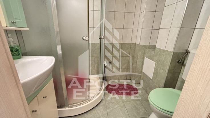 Apartament cu 2 camere, etaj intermediar, zona Sagului