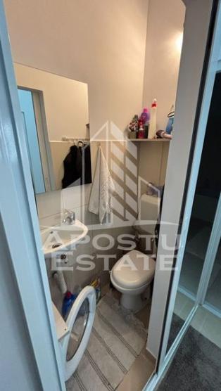 Apartament cu 2 dormitoare, doua bai in Complex, centrala termica