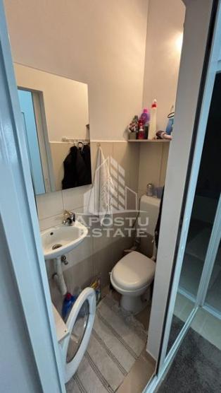 Apartament cu 2 dormitoare, doua bai in Complex, centrala termica