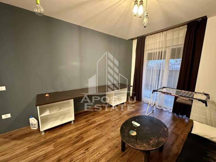 Apartament 2 camere, curte si centrala proprie, Braytim