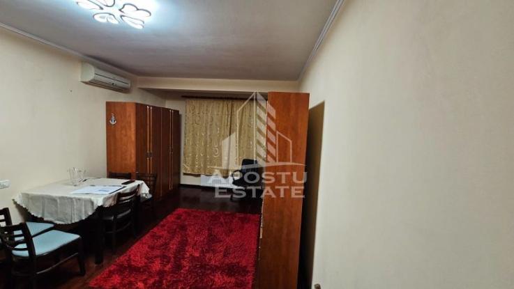 Apartament 2 camere decomandat , centrala  , in zona Aradului