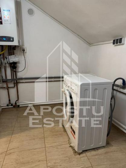 Se inchriaza apartament (penthouse), intr-o casa, zona C. Studentesc