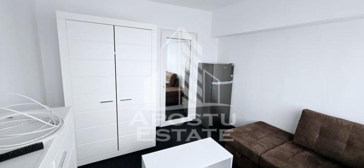 Apartament cu 4 garsoniere, centrala proprie, zona Dacia