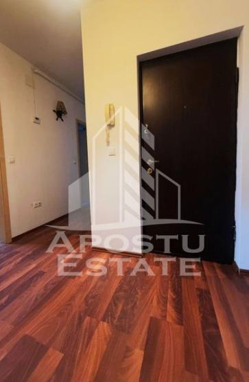 Apartament 2 camere decomandat , centrala proprie !