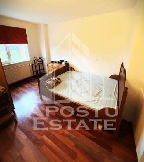 Apartament 2 camere decomandat , centrala proprie !