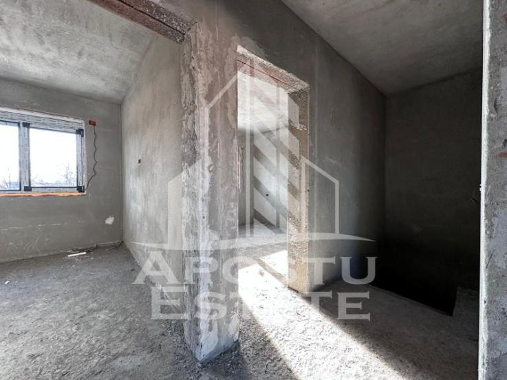 Duplex modern de vanzare, cu 5 camere, la asfalt in Mosnita Noua