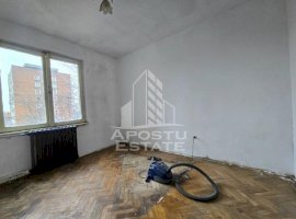 Apartament cu 4 camere, etaj intermediar,  Circumvalatiunii - Gh Lazar