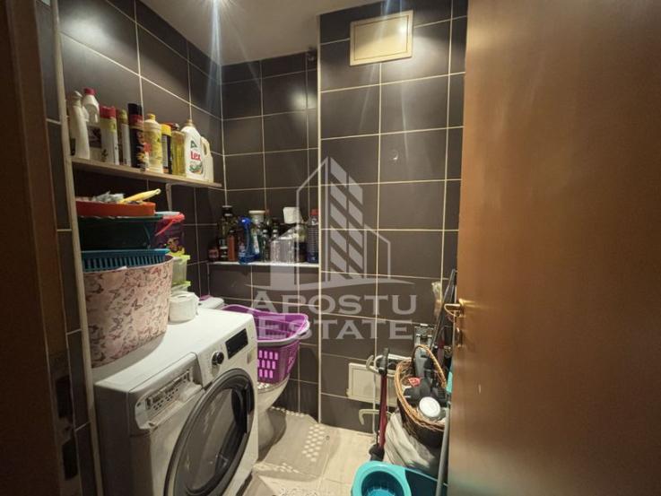 Apartament cu 3 camere in zona Soarelui, decomandat, cemtrala termica