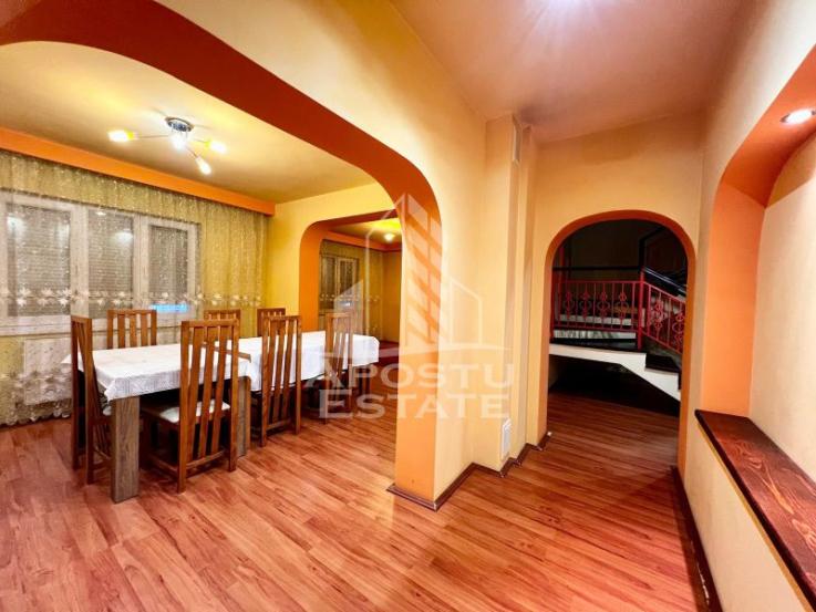 Casa individuala, 5 camere, PetFriendly, garaj, curte 300 mp, Mehala