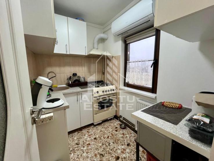 Apartament 1 camera,cetrala proprie,zona Saguna