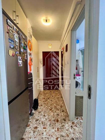 Apartament 1 camera,cetrala proprie,zona Saguna