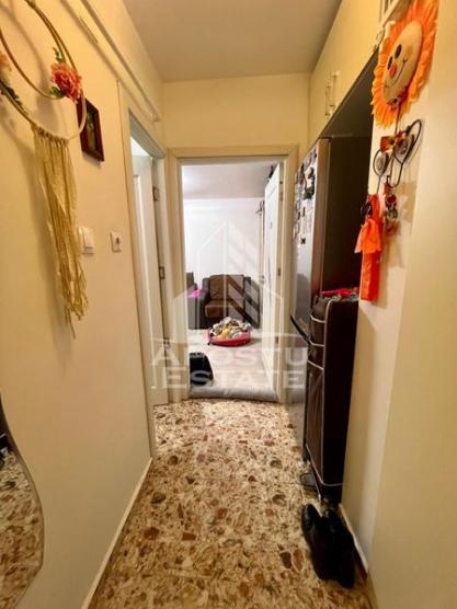 Apartament 1 camera,cetrala proprie,zona Saguna