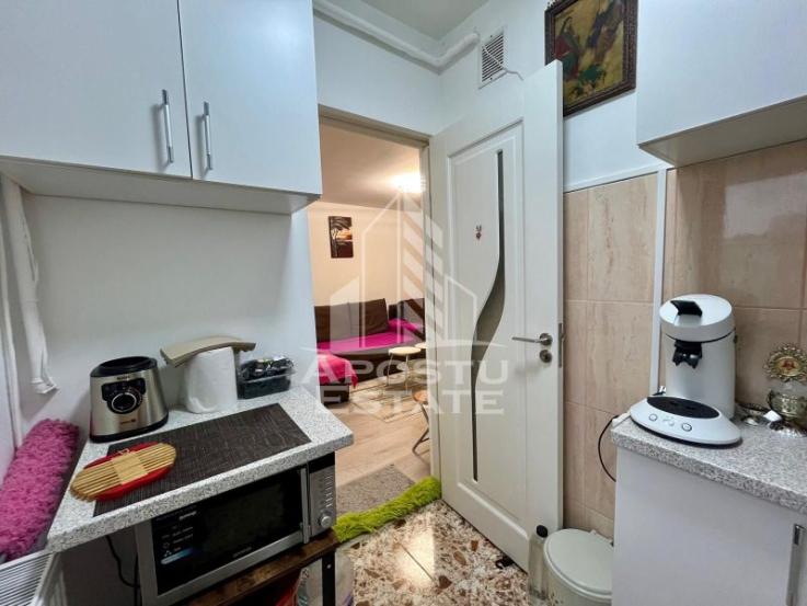 Apartament 1 camera,cetrala proprie,zona Saguna