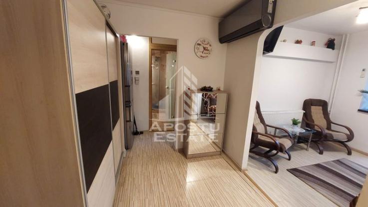 Apartament 2 camere decomandat et 1 , Zona Soarelui