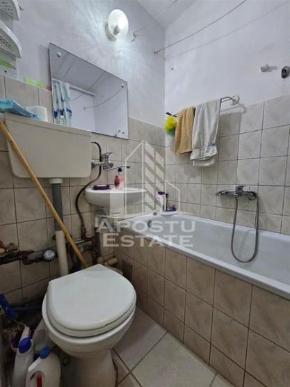 Apartament cu 1 camera, centrala proprie, zona Telegrafului