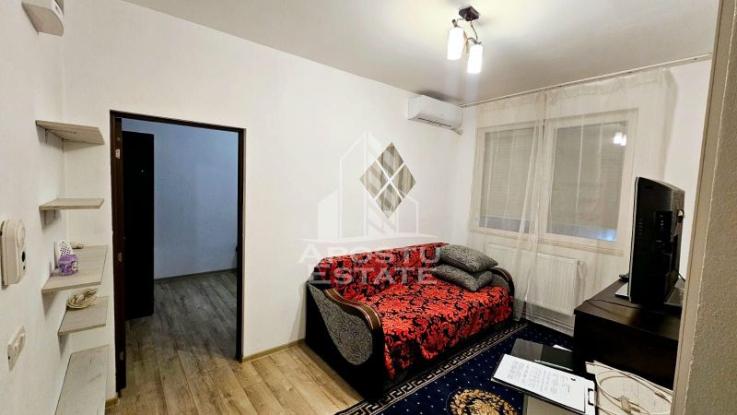 apartament 2 camere , Zona Steaua, centrala proprie si clima