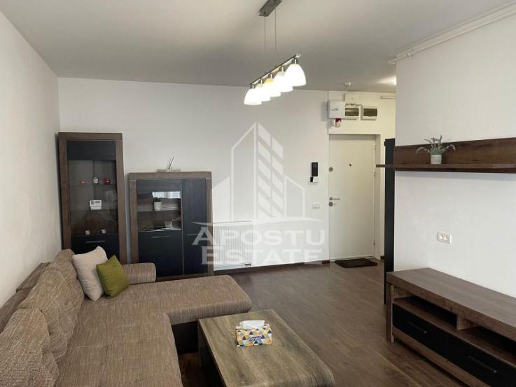 Apartament cu 3 camere, priveliste superba, in Complexul Studentesc