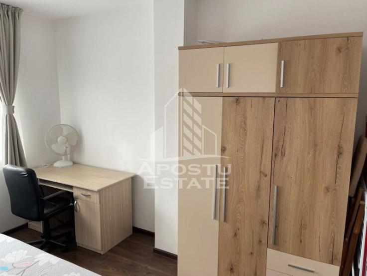 Apartament cu 3 camere, priveliste superba, in Complexul Studentesc