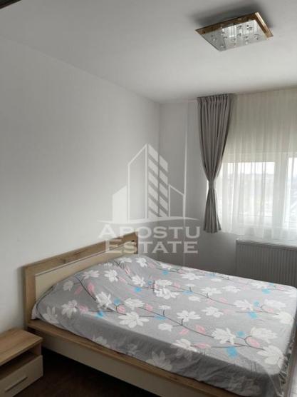 Apartament cu 3 camere, priveliste superba, in Complexul Studentesc