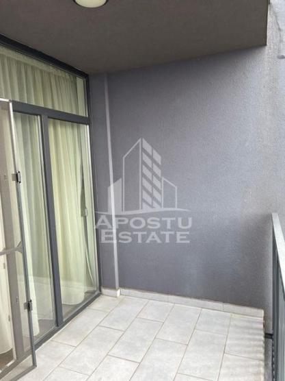 Apartament cu 3 camere, priveliste superba, in Complexul Studentesc