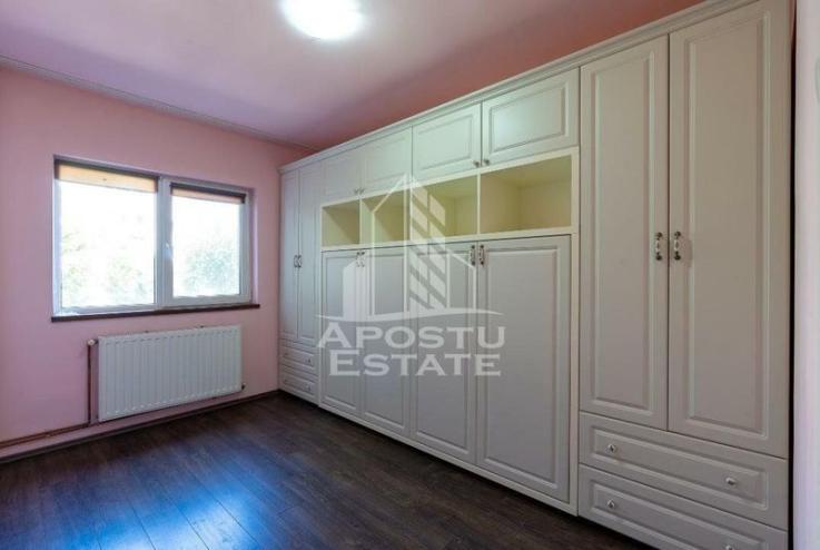 Apartament cu 3 camere, decomandat, 2 bai si 2 balcoane, Girocului