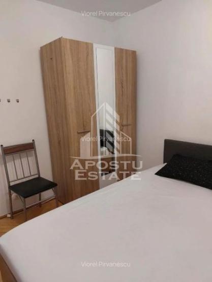 Apartament cu 3 camere, 2 bai, Centrala Proprie, Compelex Studentesc