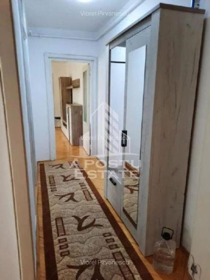 Apartament cu 3 camere, 2 bai, Centrala Proprie, Compelex Studentesc