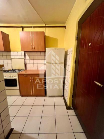 Apartament 3 camere,centrala proprie,lift,zona Saguui