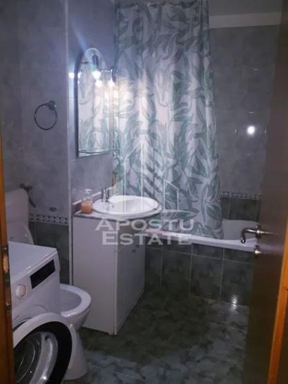 Apartament cu 2 camere, Centrala Proprie, Lunei