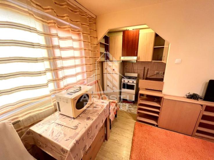 Apartament cu 2 camere in zona Sagului, bloc anvelopat