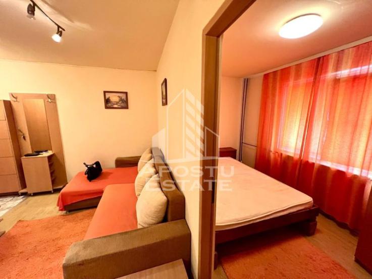 Apartament cu 2 camere in zona Sagului, bloc anvelopat