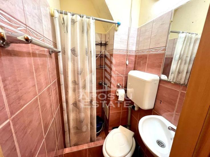 Apartament cu 2 camere in zona Sagului, bloc anvelopat