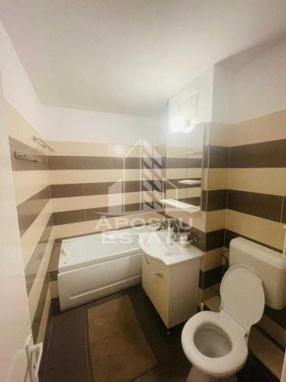 Apartament cu 2 camere, semidecomandat,etajul 2, Complexul Studentesc