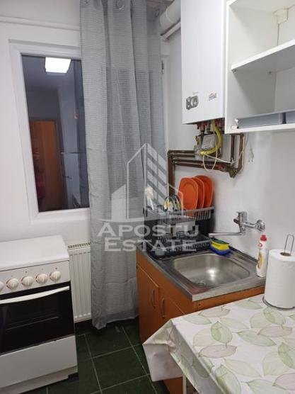 Apartament cu 2 camere, centrala proprie, Circumvalatiunii