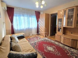 Apartament cu 2 camere, etaj 2, zona Circumvalatiunii