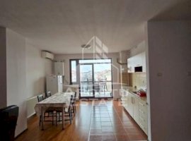 apartament 2 camere,lift,parcare,debara