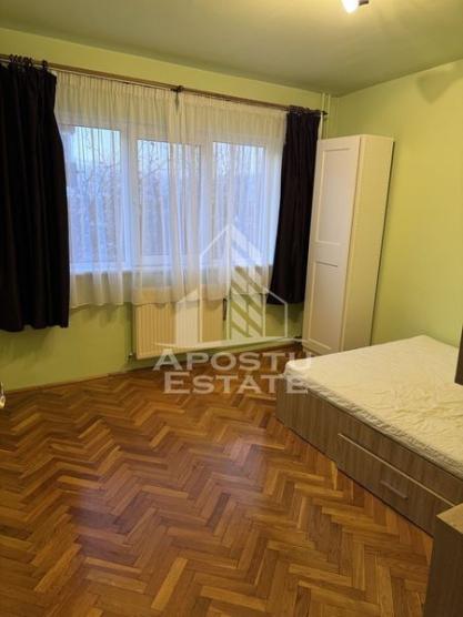 Apartament cu 3 camere, etaj intermediar, zona Soarelui, PET FRIENDLY