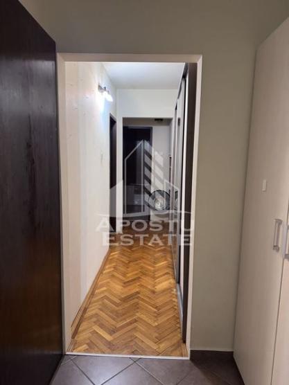 Apartament cu 3 camere, etaj intermediar, zona Soarelui, PET FRIENDLY