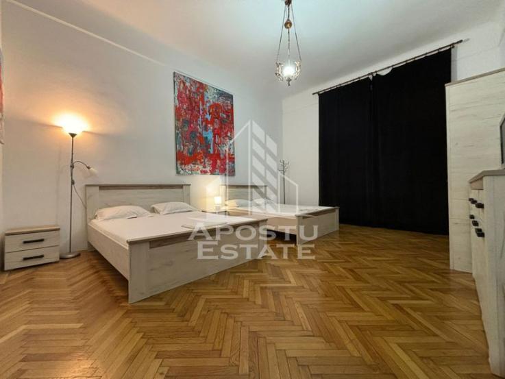 Apartament cu 2 camere, central